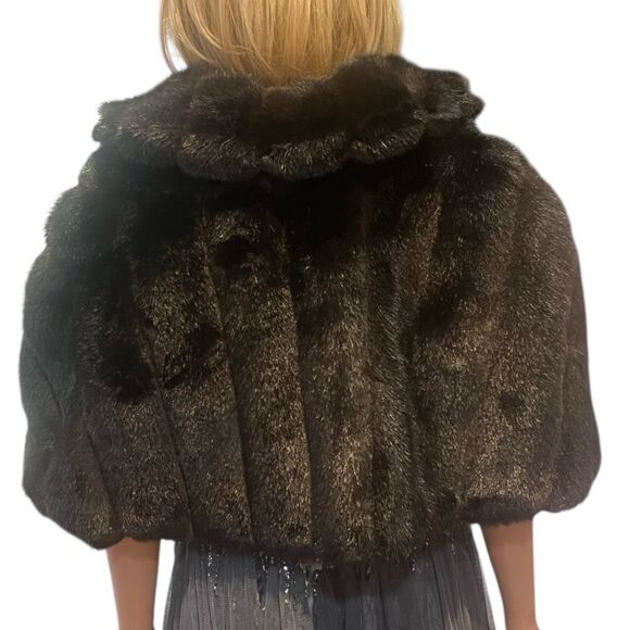 Kathleen for Sweet Herb Vintage Brown Faux Fur Shrug One Size Button - Picture 3 of 8